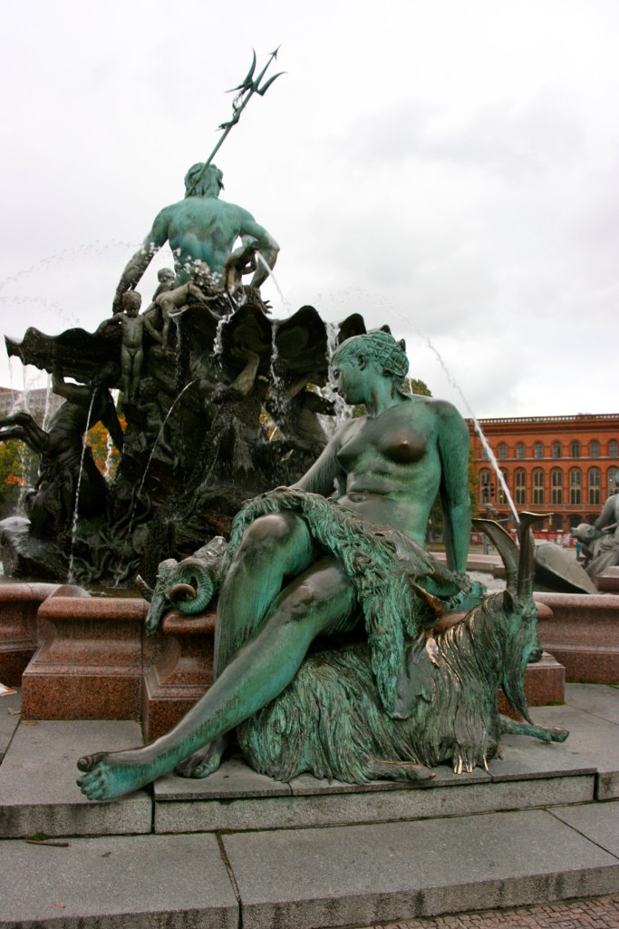 Neptune Fountain Berin, Germany