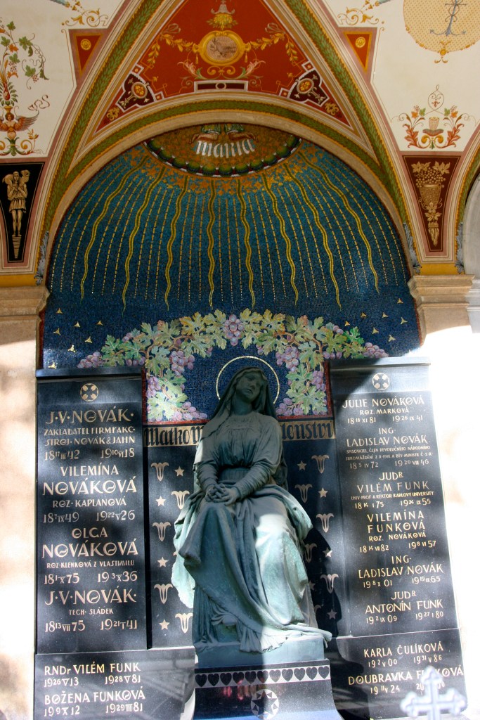 Cemetery at Vyšehrad