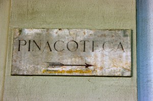 Pinacoteca di Berera, Milano, Italy, Milan, Arrow, Sign, Museum